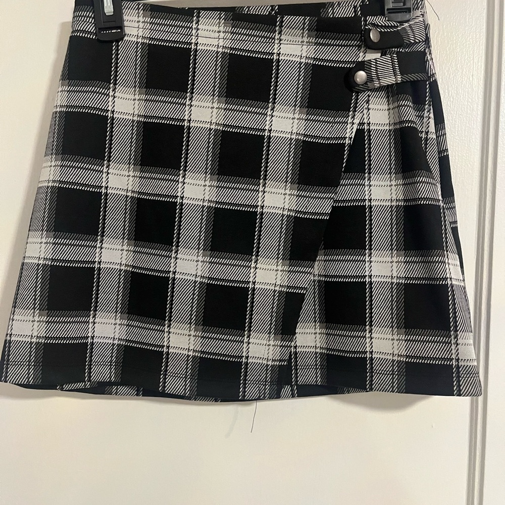 SO Black and White Plaid A-Line Skirt